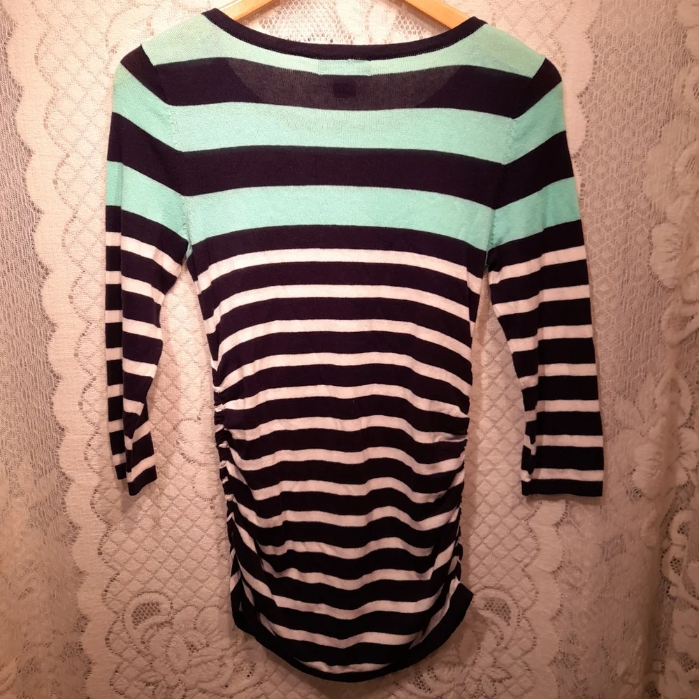 Women’s NWT Maternity sweater - Picture 7 of 7